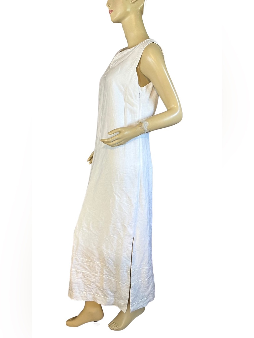 OFF WHITE LINEN BLEND CAROLE LITTLE EMBROIDERED ACCENT SHIFT MAXI DRESS (10) - Picture 3 of 14